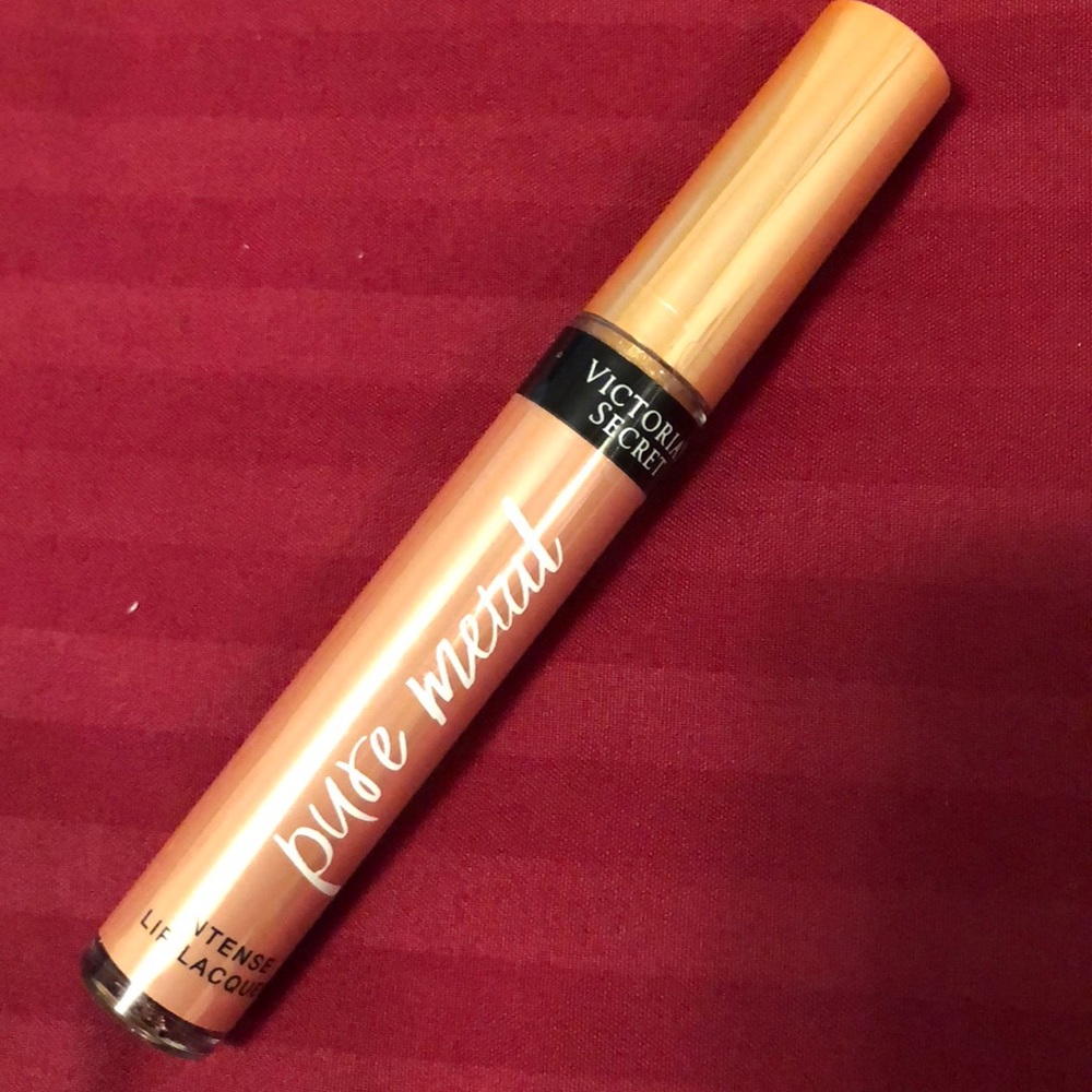 Ladies lip laquor